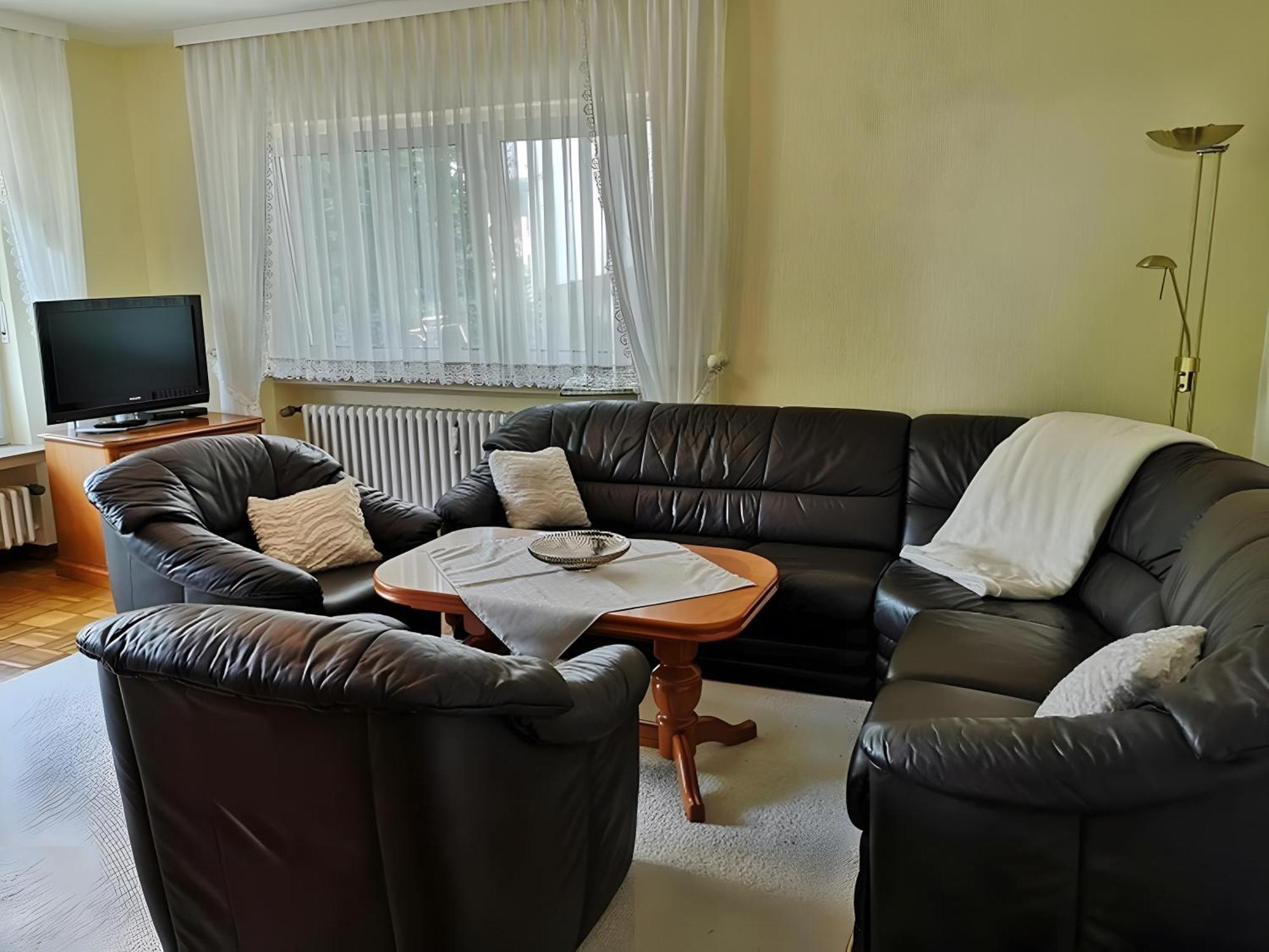 Ferienwohnung Am Schlosspark Melsungen Ngoại thất bức ảnh